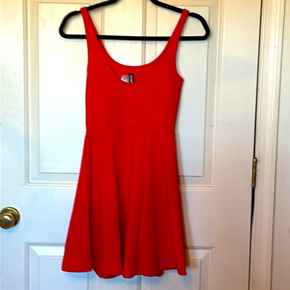 Women’s Divided brand dress by H&M size 2 - Picture 2 of 3
